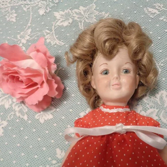 RETRO MODERN MADE SHIRLEY TEMPLE DOLL